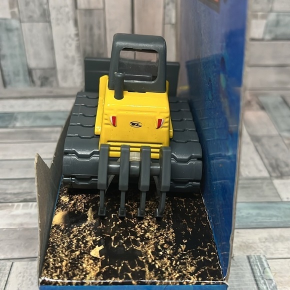 Maisto Fresh Metal Builder Zone - Picture 5 of 6